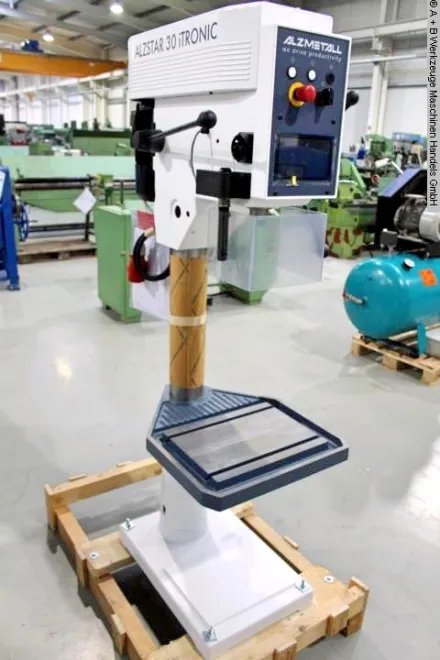 Alzmetall ALZSTAR 30 iTRONIC Säulenbohrmaschine – RESALE