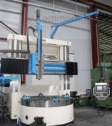 Titan SC 27-33 CNC Karusselldrehmaschine - Doppelständer – RESALE