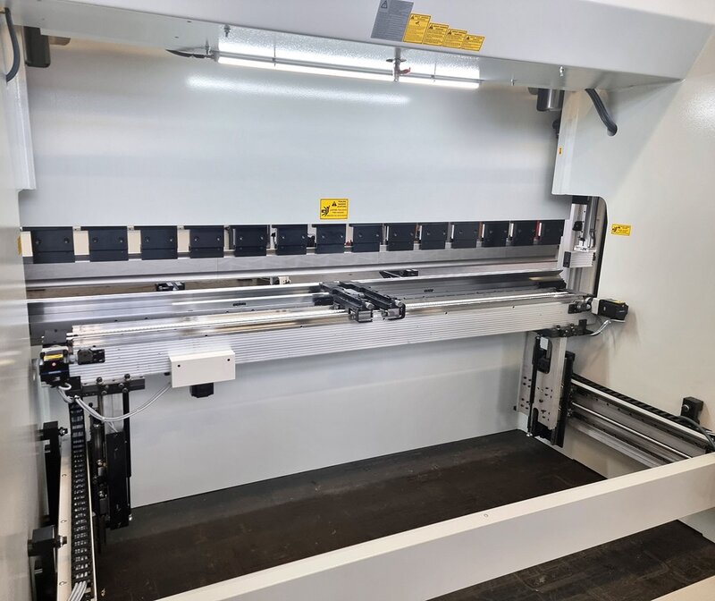 HESSE by DURMA AD-Servo 30175 Abkantpresse - hydraulisch