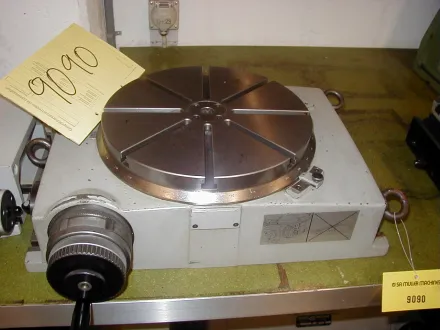 Hauser 300 Rundtische – RESALE