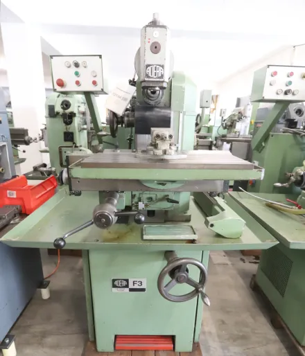 Aciera F 3 Universalfräsmaschinen – RESALE