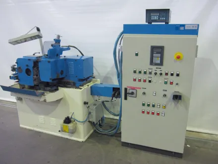 Magnaghi RSC 350 Spitzenlosschleifmaschinen – RESALE