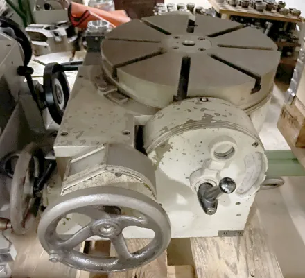 Hauser 310 Rundtische – RESALE