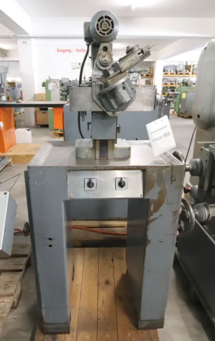 Aciera F 1 Universalfräsmaschinen – RESALE
