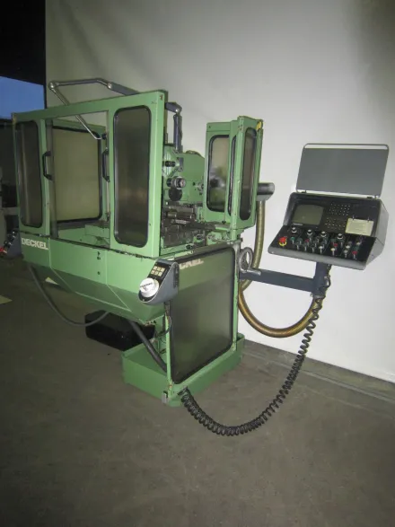 Deckel FP 2 NC CNC Fräsmaschinen – RESALE