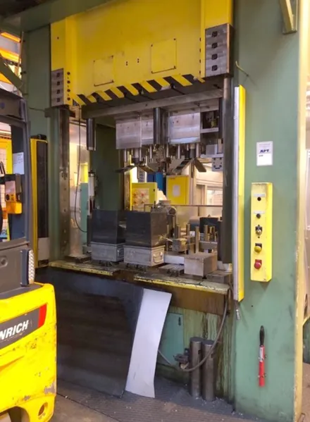 Tranemo DPA-H-400-16 Hydraulische Pressen – RESALE