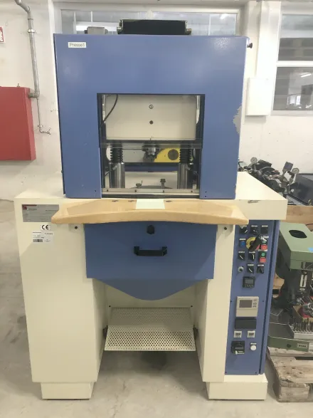 Essa RE 8 Exzenterpressen – RESALE