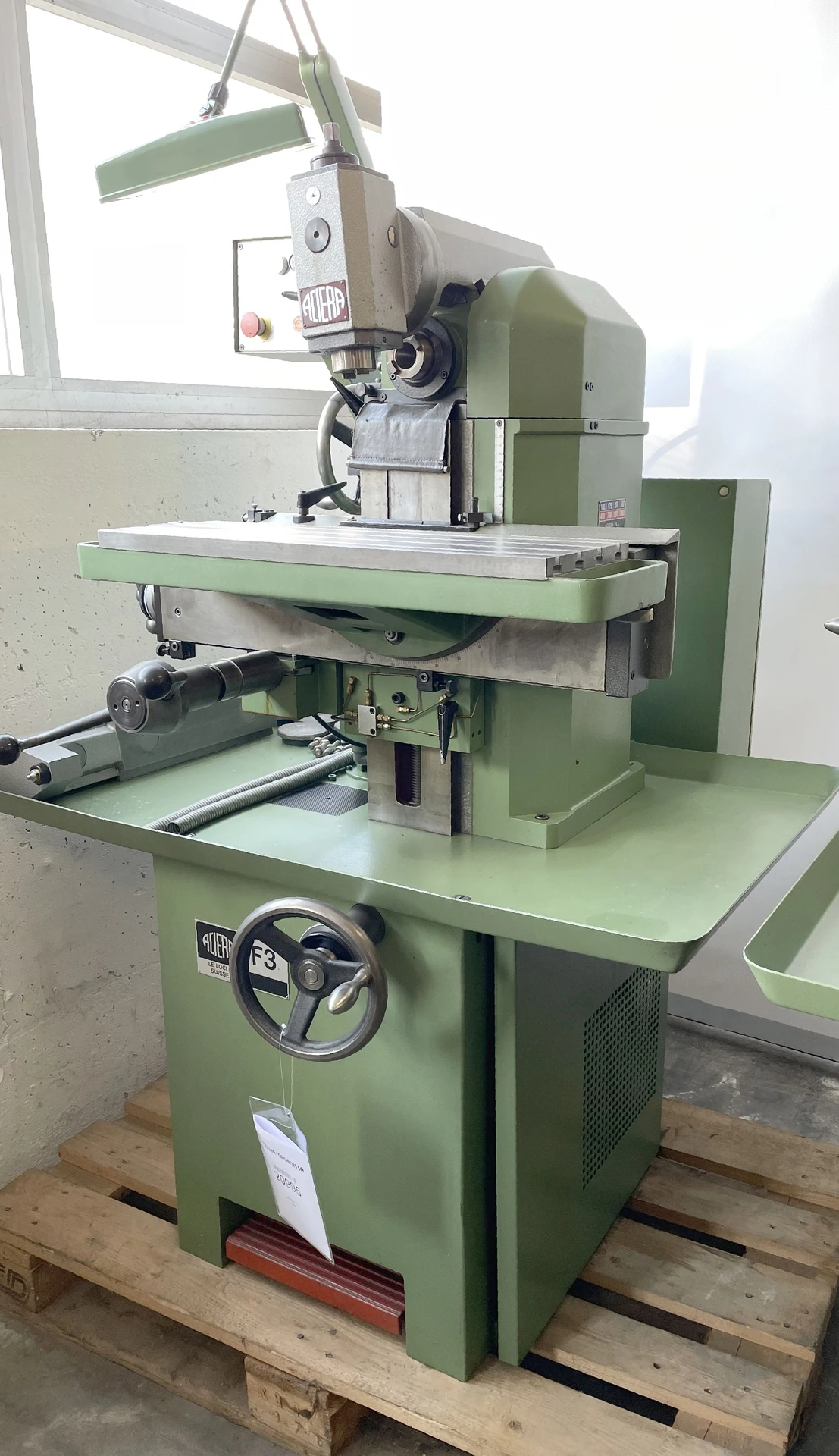 ACIERA F 3 Universalfräsmaschinen