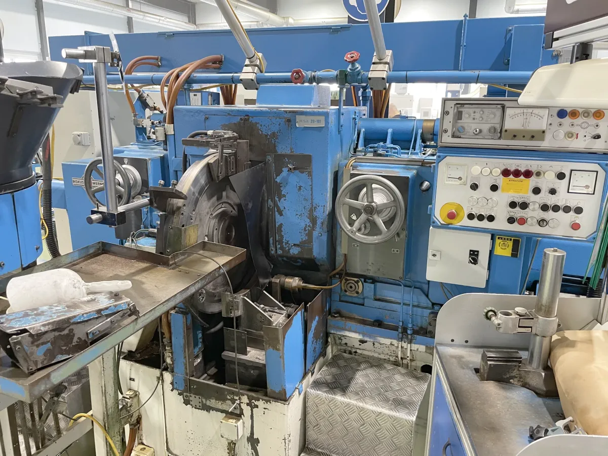DISKUS DD 400 II CRM Planschleifmaschinen für Stirnseiten rotationssymmetrischer Werkstücke