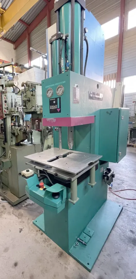 Tox PC 030.079 Hydraulische Pressen – RESALE