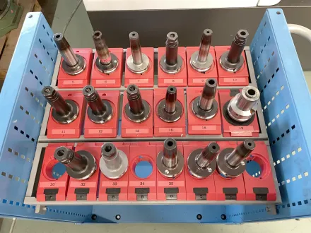 Mazak KM63 Werkzeughalter – RESALE