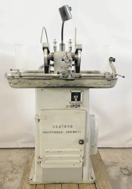 Agathon 150 A Stähleschleifmaschinen – RESALE