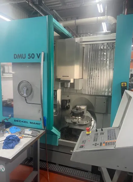Dmg DMU 50 V Bearbeitungszentren – RESALE