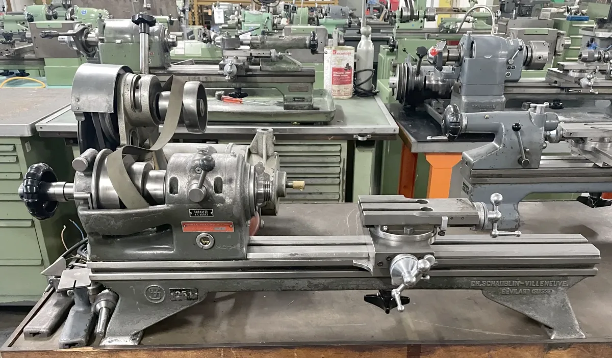 SCHAUBLIN 102 TO Mechanikerdrehmaschinen