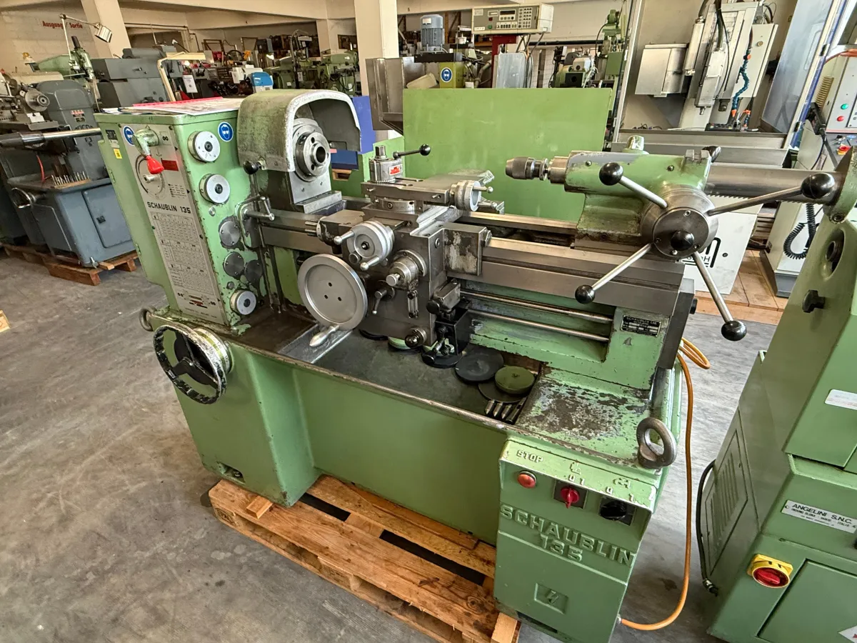 SCHAUBLIN 135 Mechanikerdrehmaschinen
