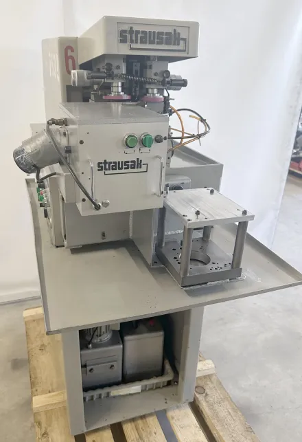 Strausak 70 Gewinderollmaschinen – RESALE