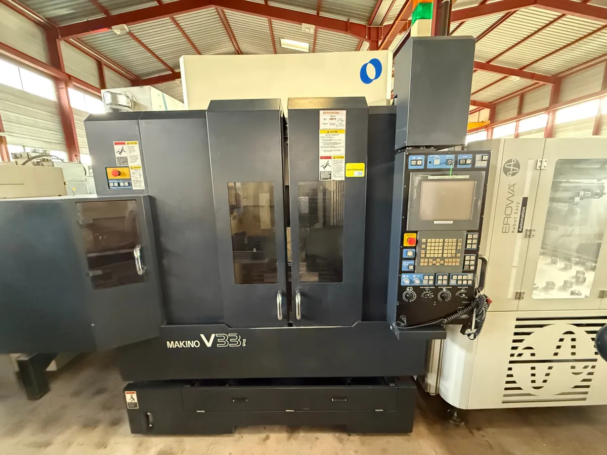 MAKINO V 33i Graphite Bearbeitungszentren