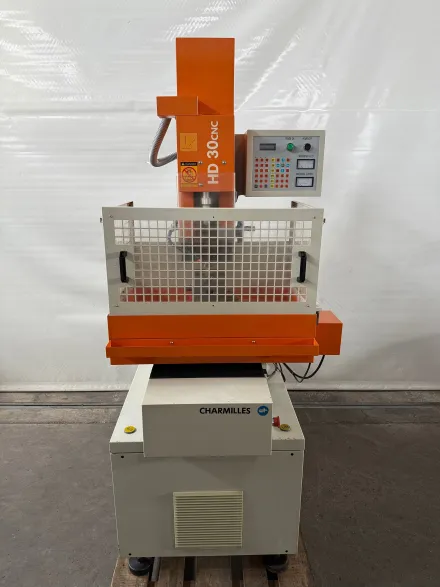 Agiecharmilles HD 30 CNC Bohrerodiermaschinen – RESALE