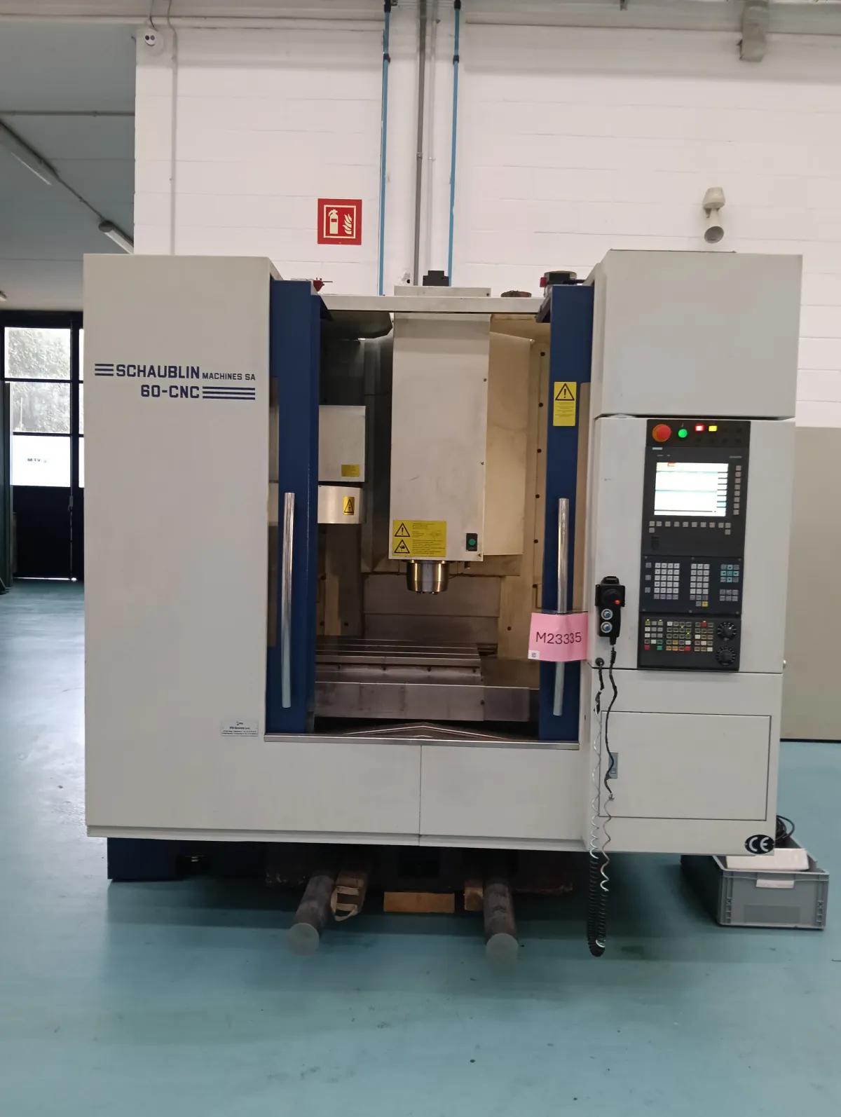 SCHAUBLIN 60 CNC Vertikale Bearbeitungszentren