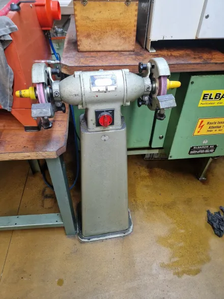 Vitax V1 Doppelschleifmaschinen – RESALE