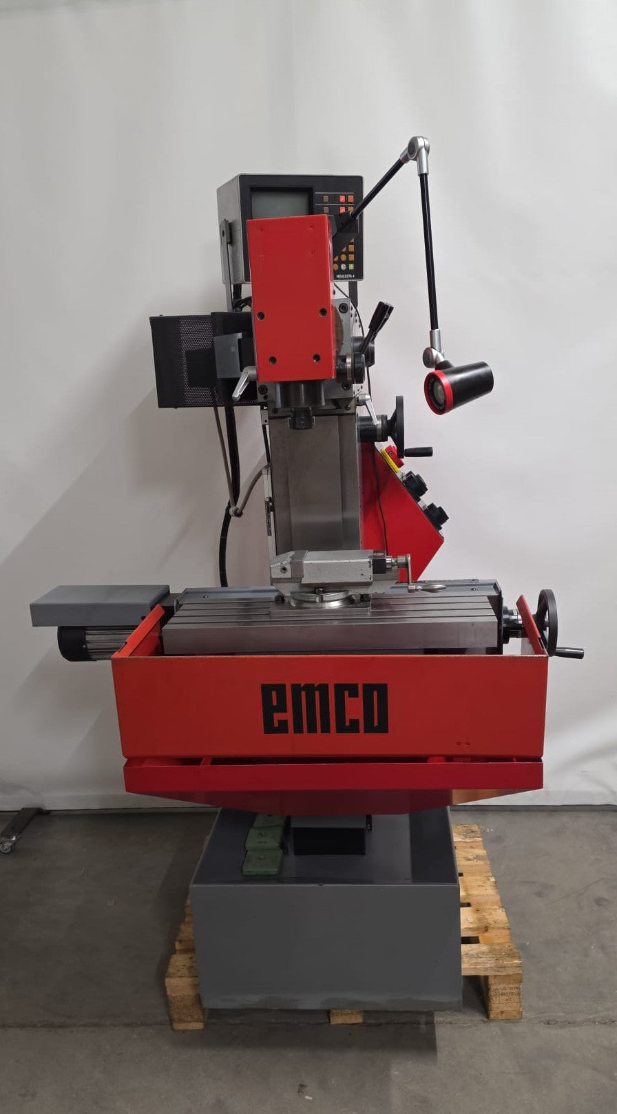 EMCO F 3 Universalfräsmaschinen