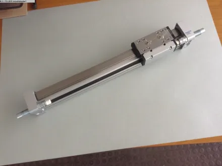 Festo DGC-25--300-FA-YSR Pneumatikartikel – RESALE