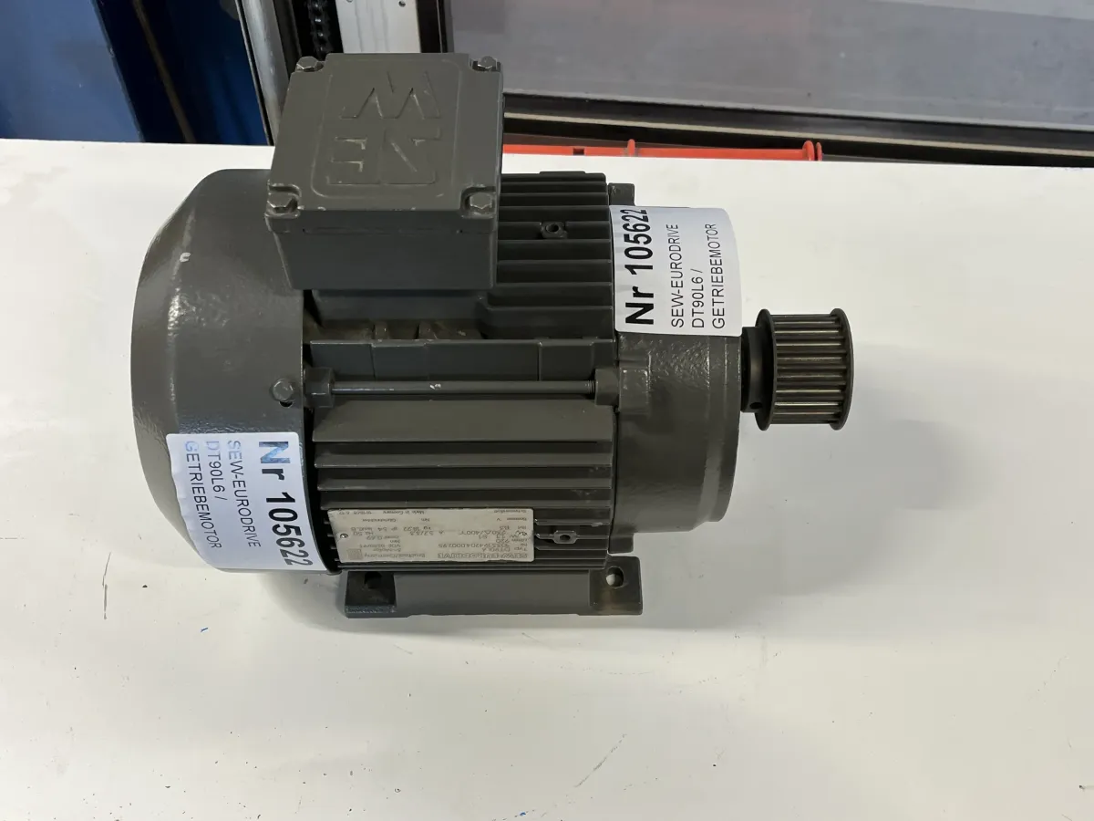 SEW-EURODRIVE DT90L6 / GETRIEBEMOTOR