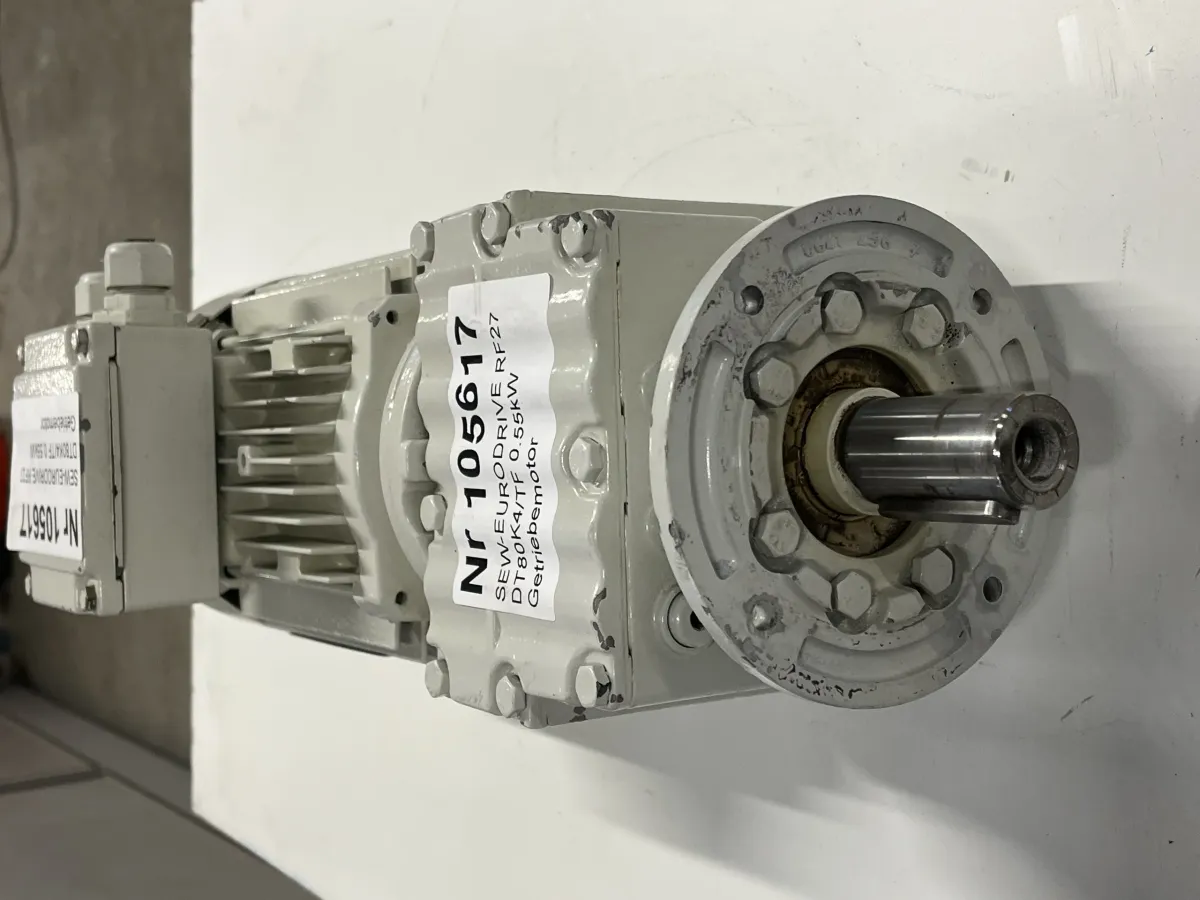 SEW-EURODRIVE RF27 DT80K4/TF 0.55kW Getriebemotor