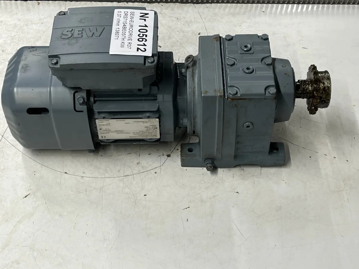 SEW-EURODRIVE R37 DRS71S4BE05/TH KW 0.37 r/min 138