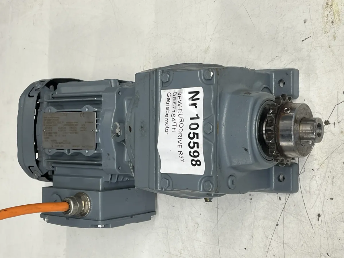 SEW-EURODRIVE R37 DRS71S4/TH Getriebemotor