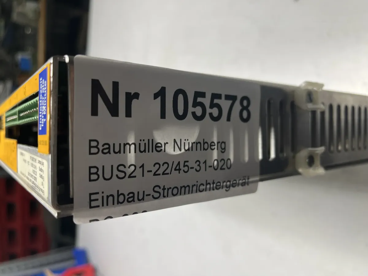 Baumüller Nürnberg BUS21-22/45-31-020 Einbau-Strom