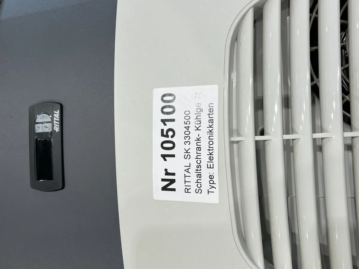 RITTAL SK 3304500 Schaltschrank- Kühlgerät