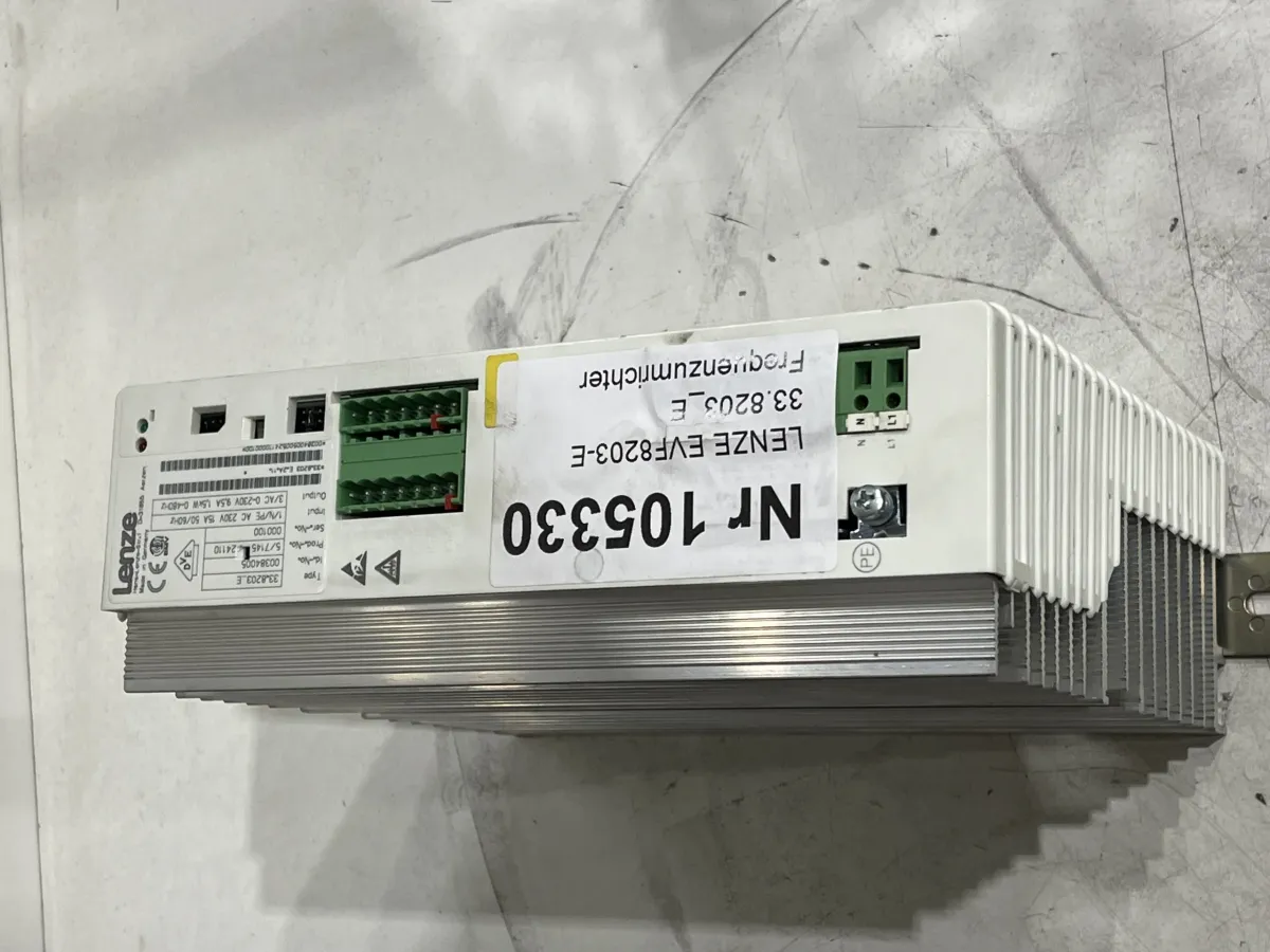 LENZE EVF8203-E 33.8203_E Frequenzumrichter
