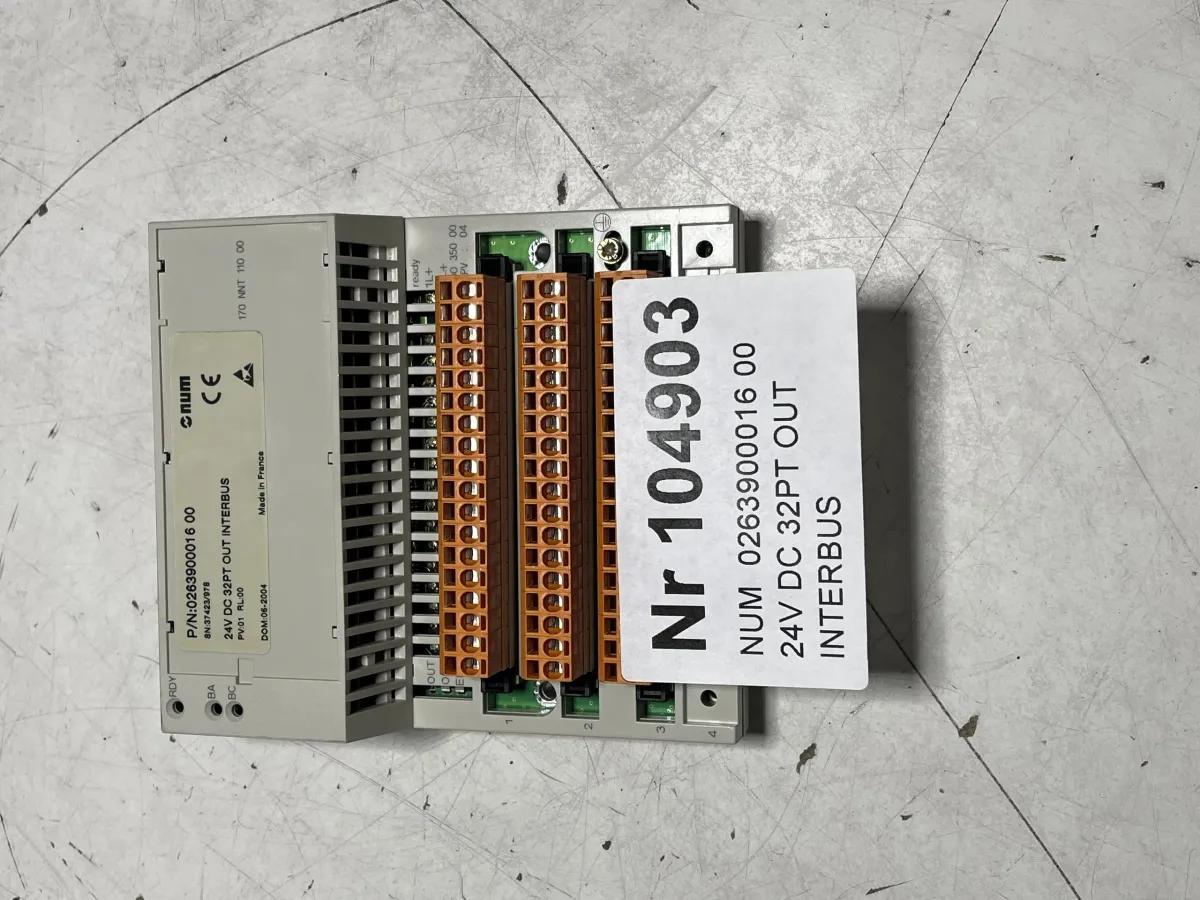NUM 0263900016 00 24V DC 32PT OUT INTERBUS