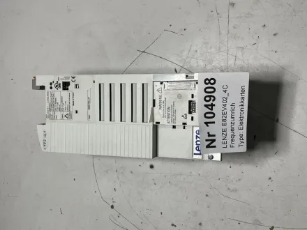 LENZE E82EV402_4C Frequenzumrich Output: 3/PE AC 4 – RESALE