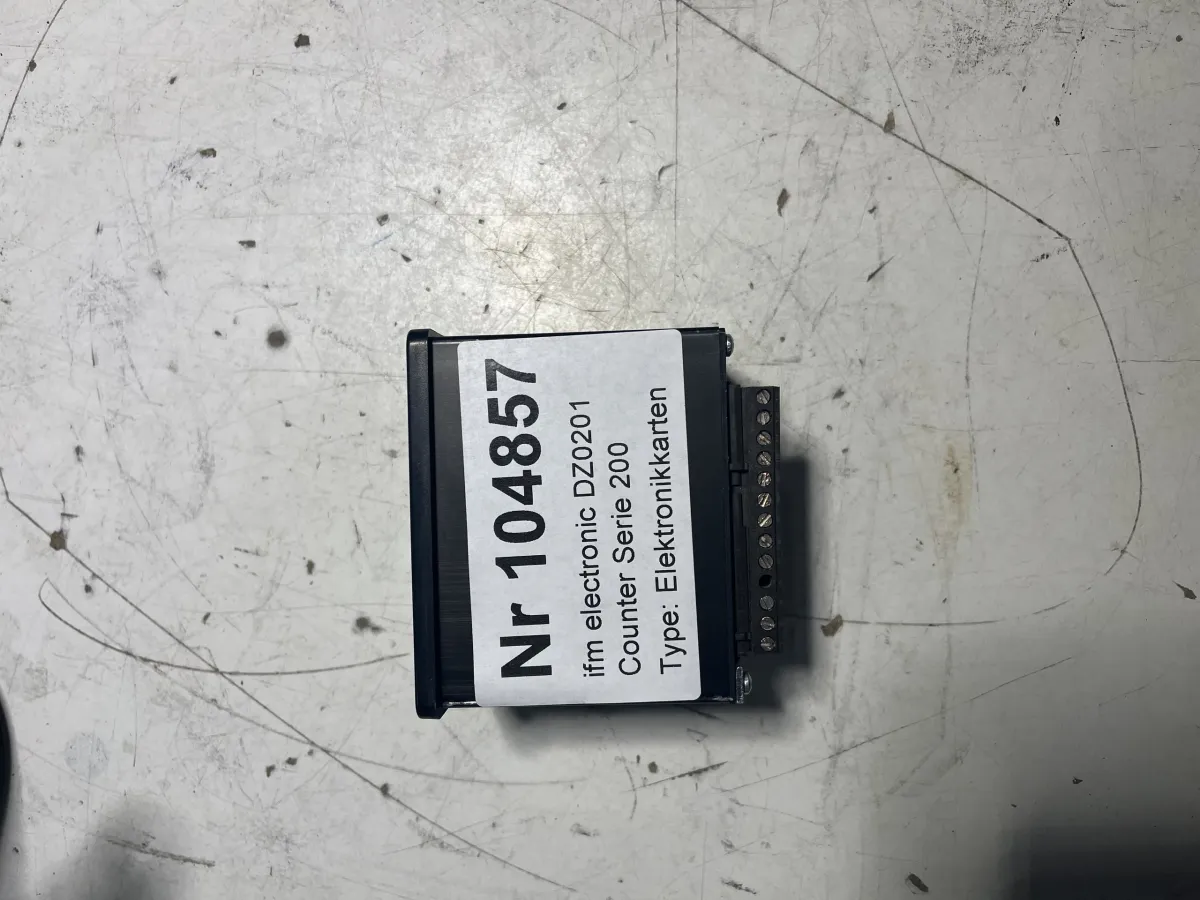 ifm electronic DZ0201 Counter Serie 200