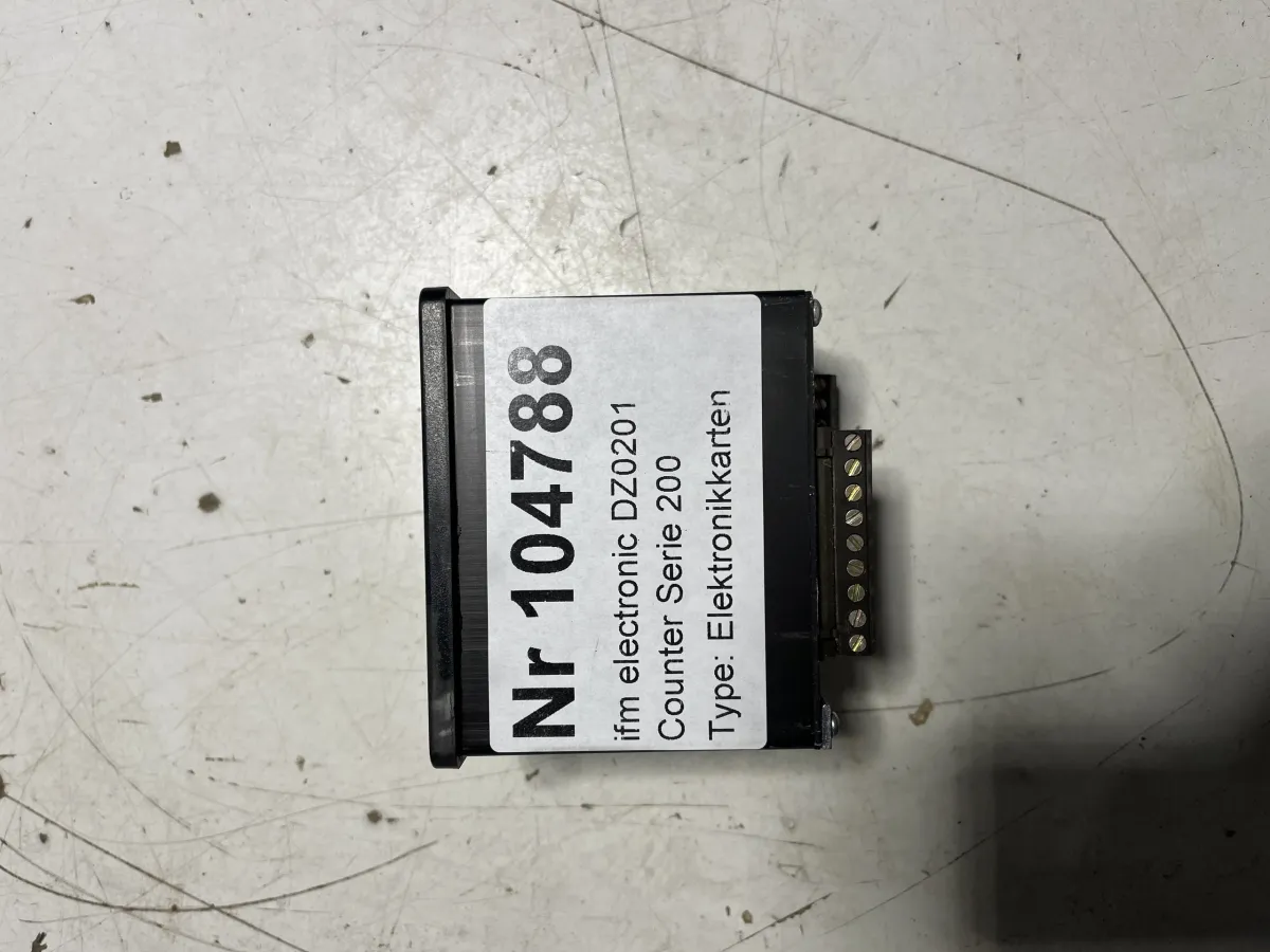 ifm electronic DZ0201 Counter Serie 200