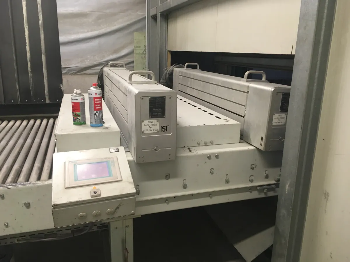 Hymmen 2 IST UV-Polymerisationsanlage Typ MBS-120-1+2-HP-