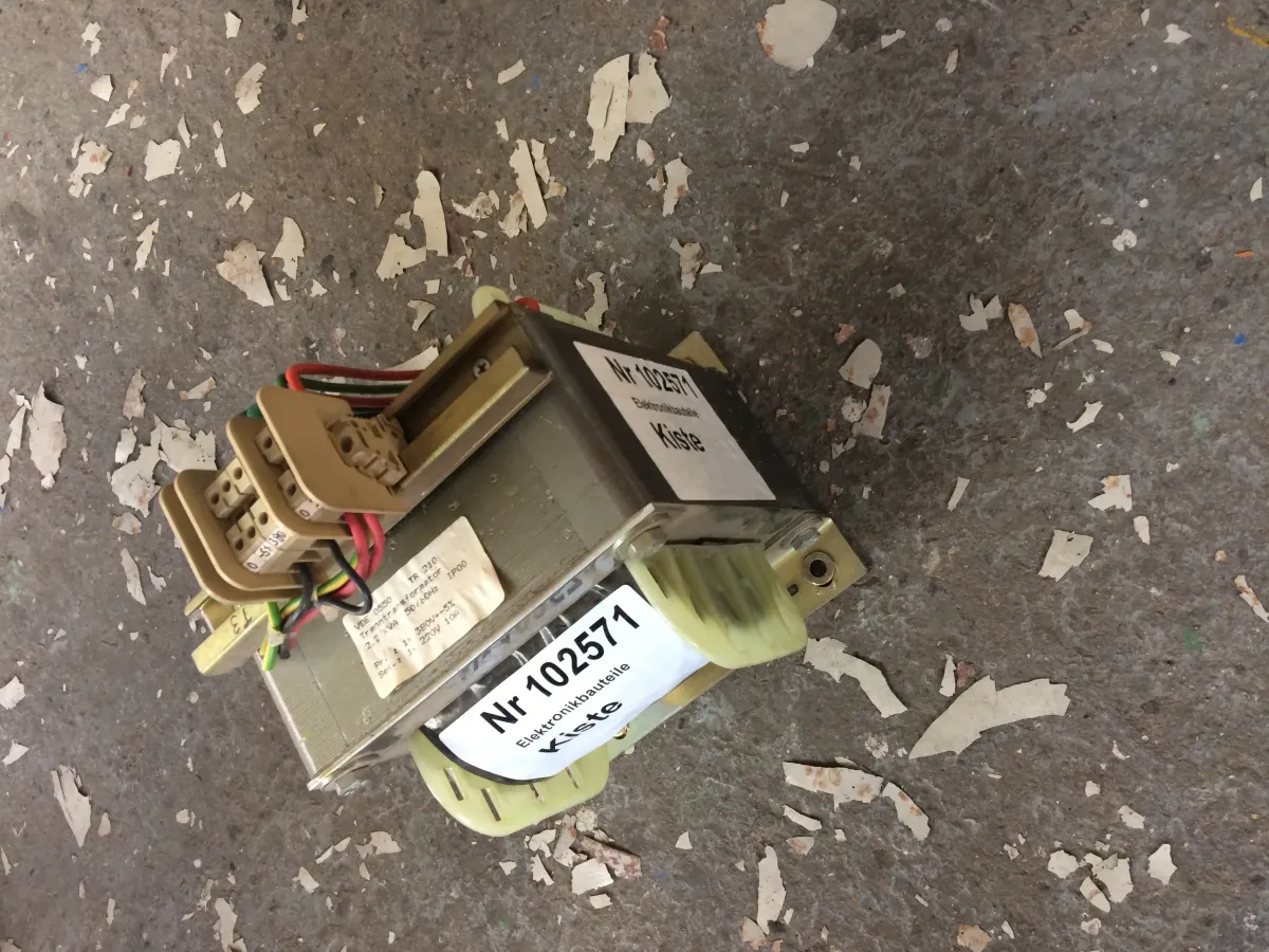 Trenntransformator TR 210 IP 00