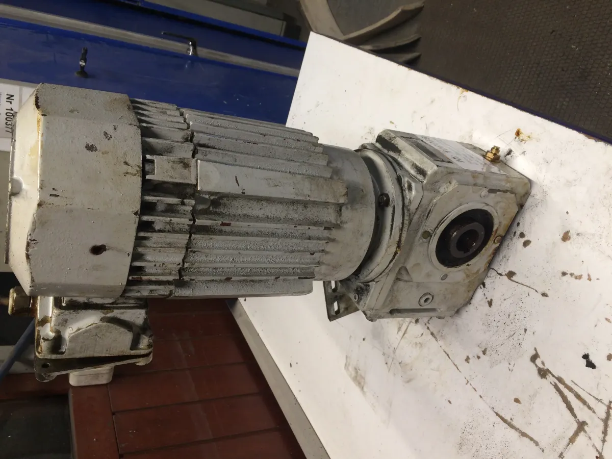 ATAV F90-20CTVa4 Asynchronous motor + Stöber S202A