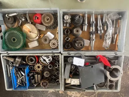 Umfangreiches Sortiment Fräswerkzeuge und Werkzeugaufnahmen – RESALE