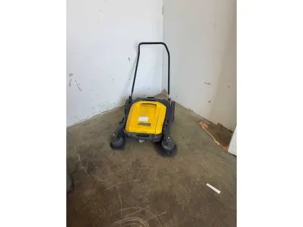 KÄRCHER - KM 70/20 C - Kehrmaschine, manuell – RESALE