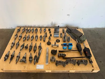 Sortiment Werkzeug- und Spannmittel – RESALE