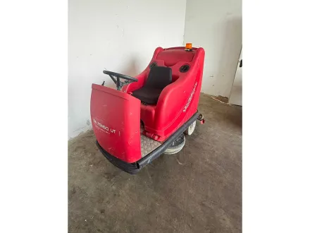 OMM / LAVA - Pavimenti - 2011 - Aufsitz-Scheuersaugmaschine – RESALE