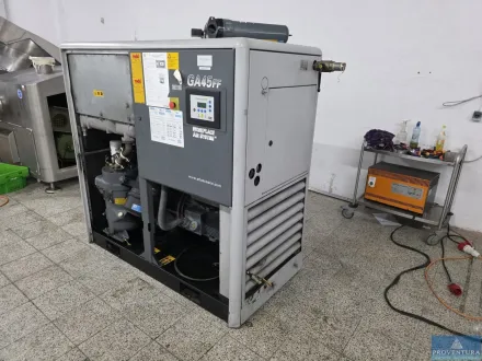 Kompressor ATLAS COPCO TYP GA45 FF BJ 2001 – RESALE