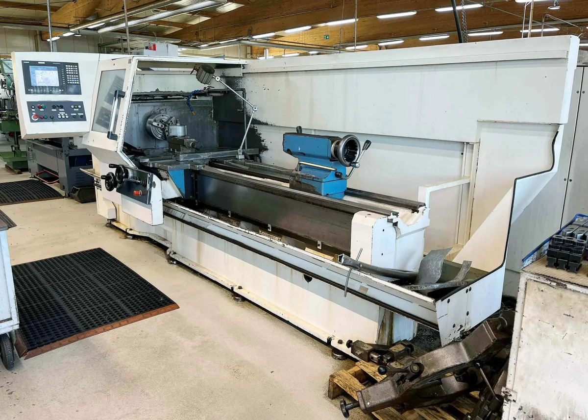 VDF Boehringer DUS 560 CNC Zyklendrehmaschine