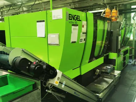 Engel Victory 1050/180 tech Spritzgießmaschine – RESALE
