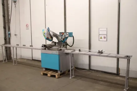Berg & Schmidt GBS 250 Super AutoCut 2-stufig Doppel-Gehrungsbandsäge mit Rollenbahn – RESALE