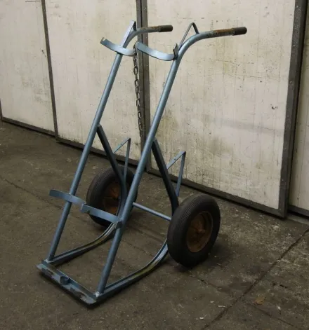 2 Flaschen Gasflaschen-Transportwagen – RESALE