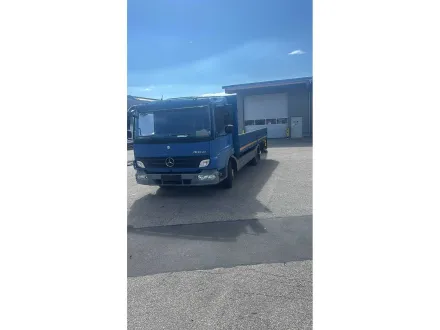 Mercedes-Benz - Atego 816 - 2010 - Lastwagen + Auffahrrampe (Ideal für z.B. Mini-Bagger Transport) – RESALE